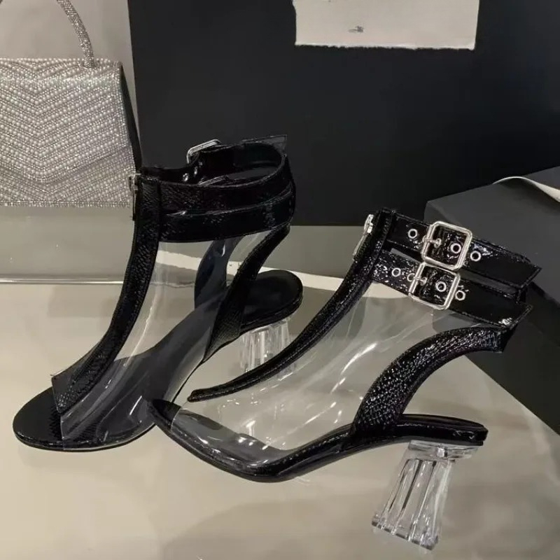 Sandali con zip con tacco in c - Resistance Bands recensione e prezzo
